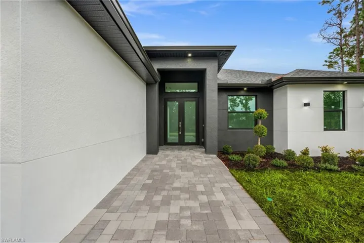 923 Bolivia Dr, Lehigh Acres, Florida 33974