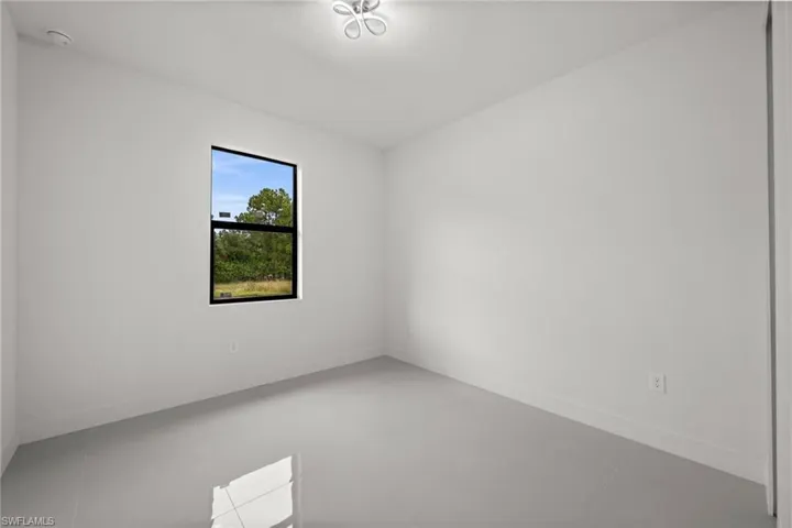 923 Bolivia Dr, Lehigh Acres, Florida 33974