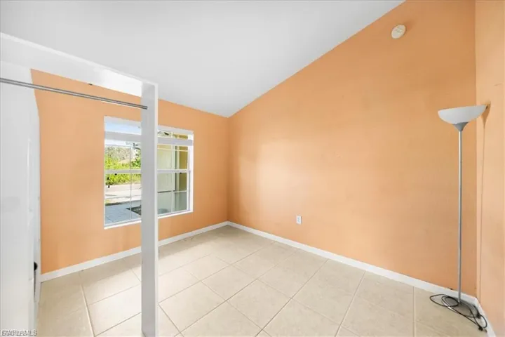 1019 Angelo Ave, Lehigh Acres, Florida 33971