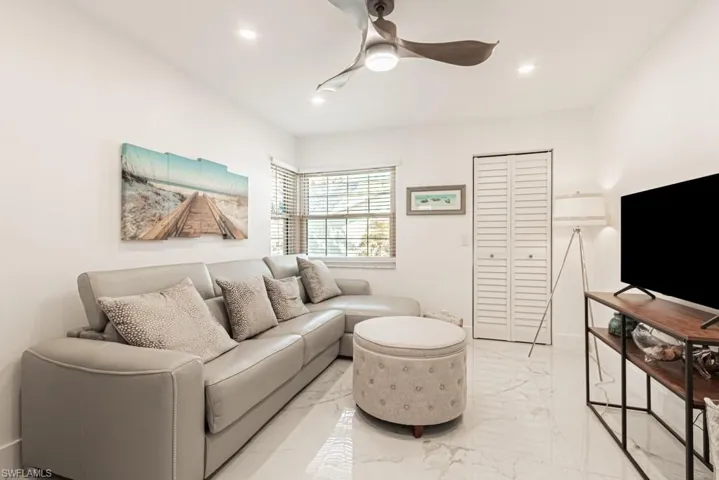 3rd Bedroom/Den