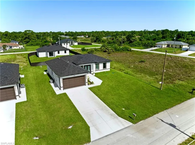 914 Manresa Ave S, Lehigh Acres, Florida 33974