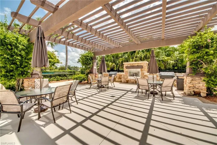 12549  Fairmont  DR, Fort Myers, FL 33913