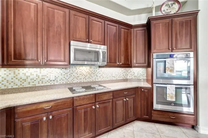 12549  Fairmont  DR, Fort Myers, FL 33913