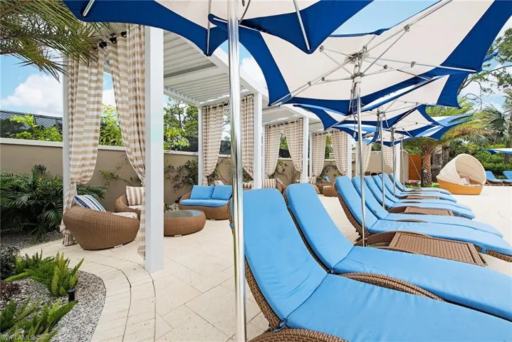 View of terrace with an outdoor hangout area
