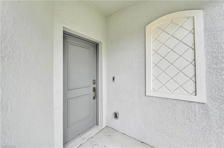 20545 Hazelnut Ct S, Lehigh Acres, Florida 33936