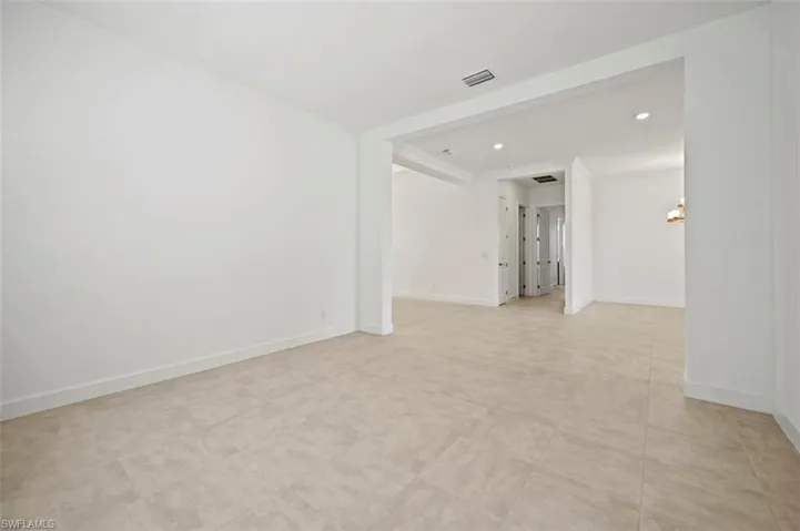 11902 Raggio Dr, Fort Myers, Florida 33913