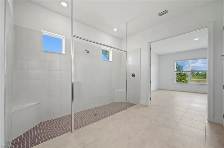 11902 Raggio Dr, Fort Myers, Florida 33913