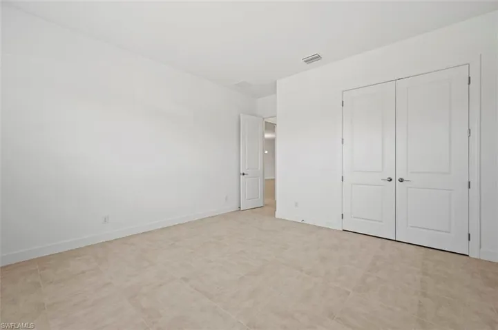 11902 Raggio Dr, Fort Myers, Florida 33913