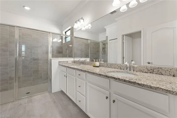 11365  Shady Blossom  DR, Fort Myers, FL 33913