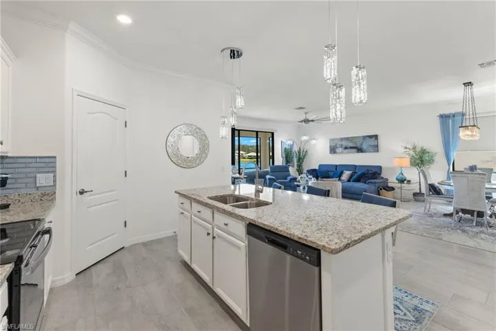 11365  Shady Blossom  DR, Fort Myers, FL 33913