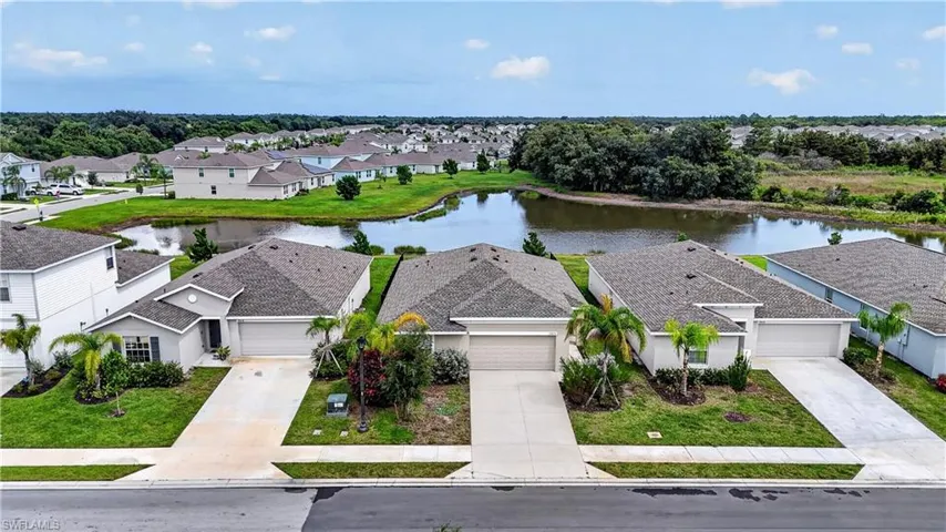 19814 Lavender Field Ct, Lehigh Acres, Florida 33974