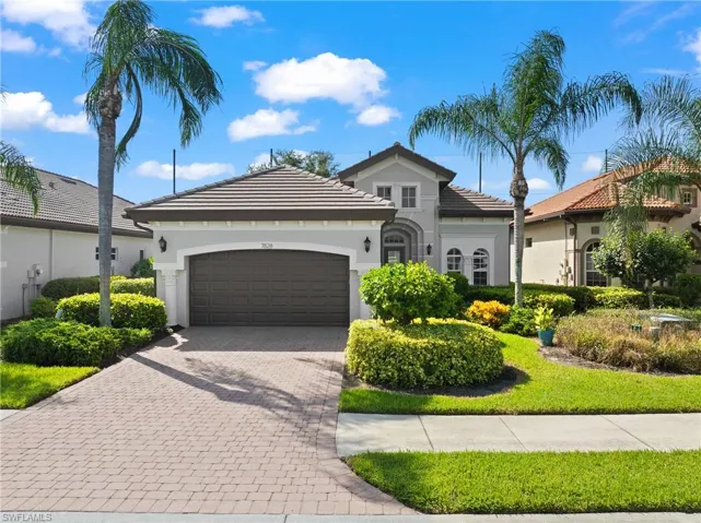 7828 Valencia Ct, Naples, Florida 34113