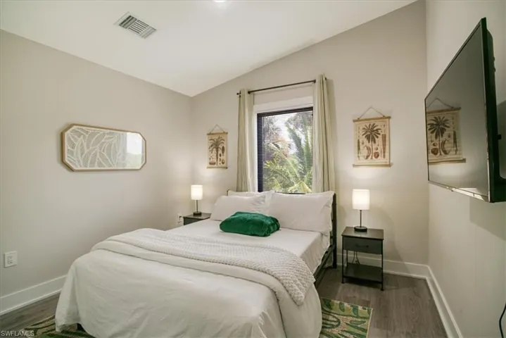 3260 Woodside Ave, Naples, Florida 34112