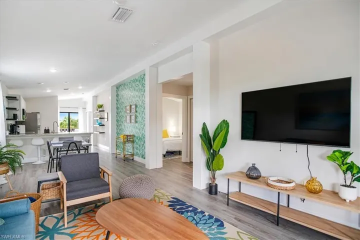 3260 Woodside Ave, Naples, Florida 34112