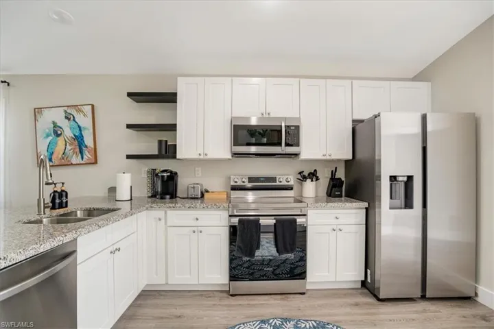 3260 Woodside Ave, Naples, Florida 34112