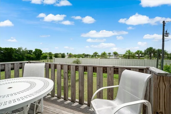 3260 Woodside Ave, Naples, Florida 34112