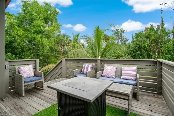 3260 Woodside Ave, Naples, Florida 34112