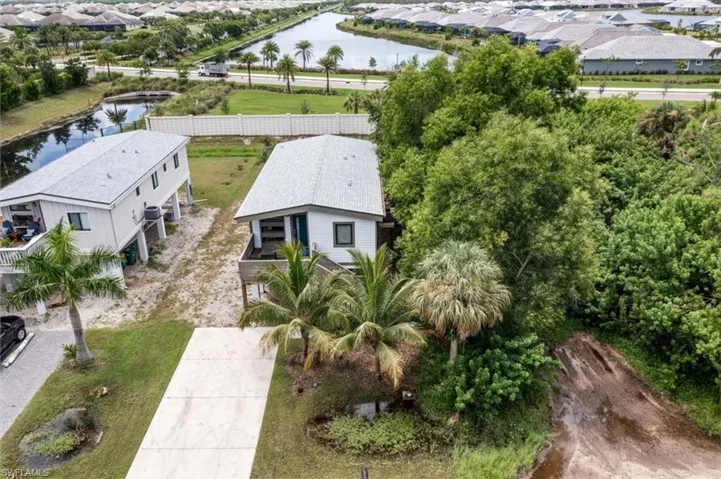 3260 Woodside Ave, Naples, Florida 34112