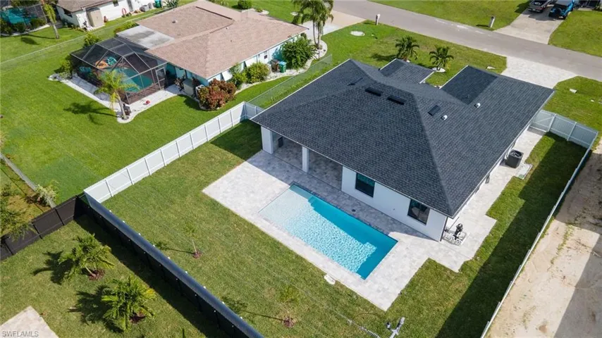 919 SE 23rd  ST, Cape Coral, FL 33990