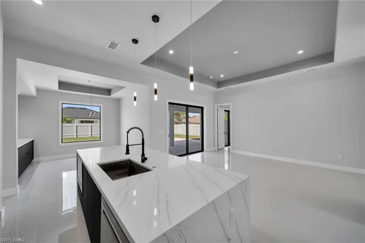 919 SE 23rd  ST, Cape Coral, FL 33990
