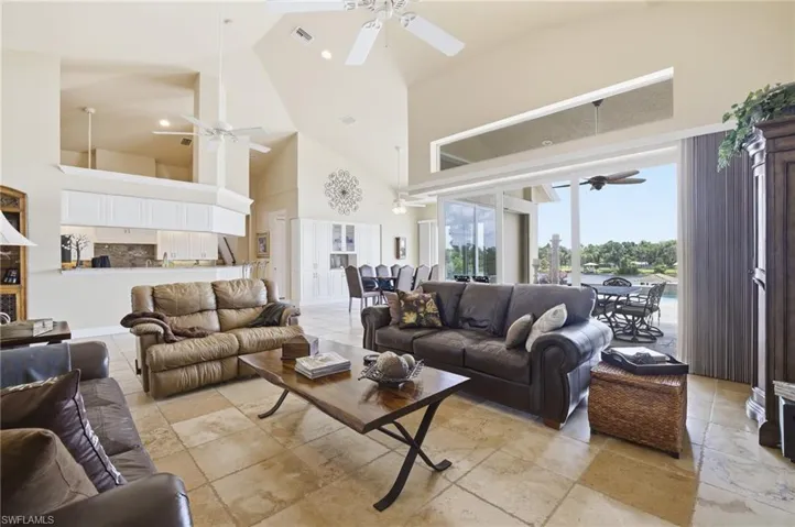2504  Caloosa Shores  DR, Labelle, FL 33935