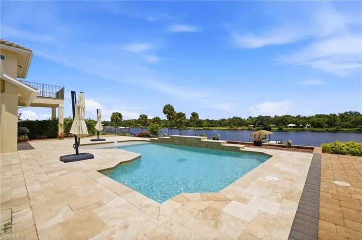 2504 Caloosa Shores Dr, Labelle, Florida 33935