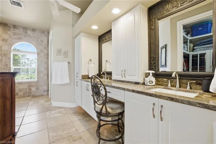 2504  Caloosa Shores  DR, Labelle, FL 33935