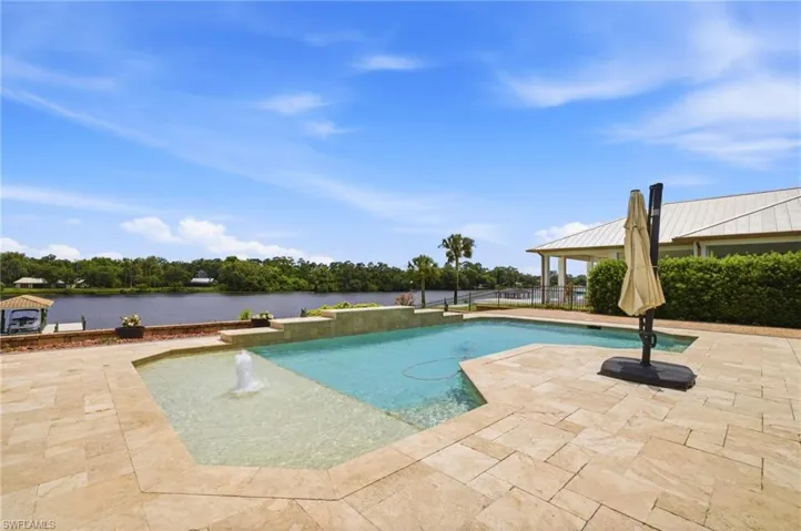 2504  Caloosa Shores  DR, Labelle, FL 33935