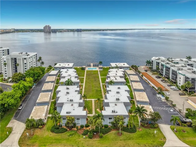 3358 N Key  DR, North Fort Myers, FL 33903
