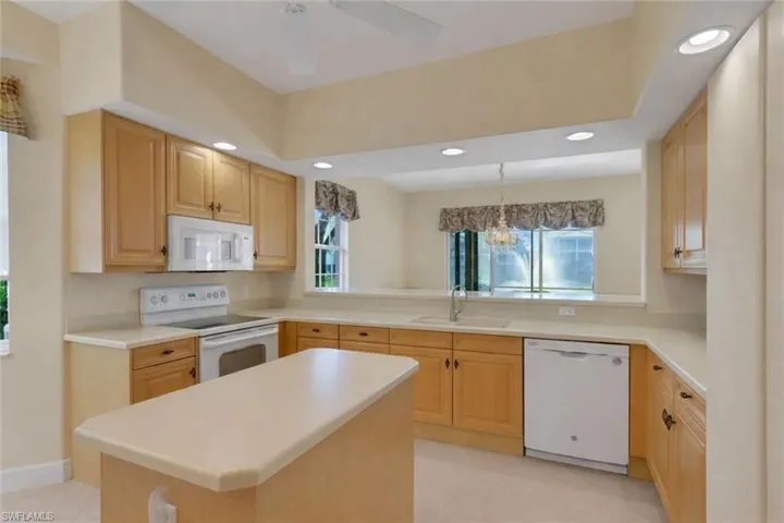 714 Regency Reserve Cir 3201, Naples, Florida 34119