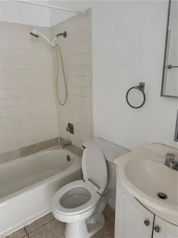 1131 S Loop Blvd, Lehigh Acres, Florida 33936