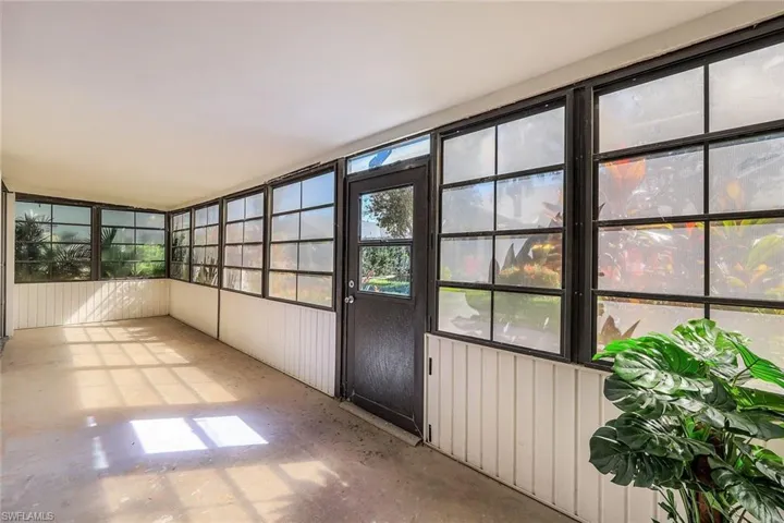 6632  Wakefield  DR, Fort Myers, FL 33966