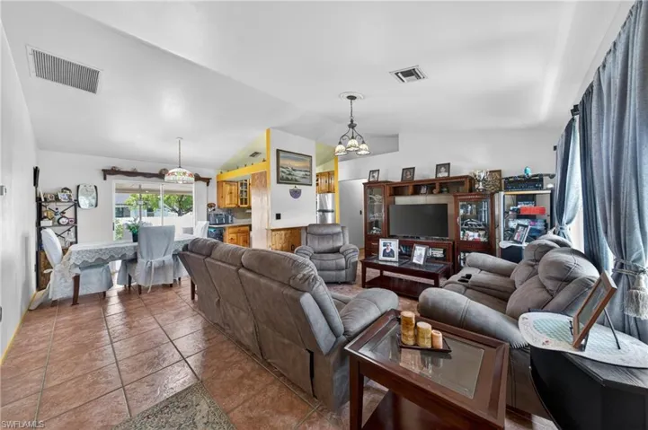 1017 NW 15th  ST, Cape Coral, FL 33993