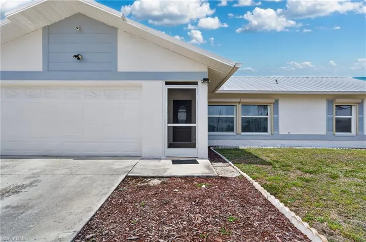 1017 Nw 15th St, Cape Coral, Florida 33993