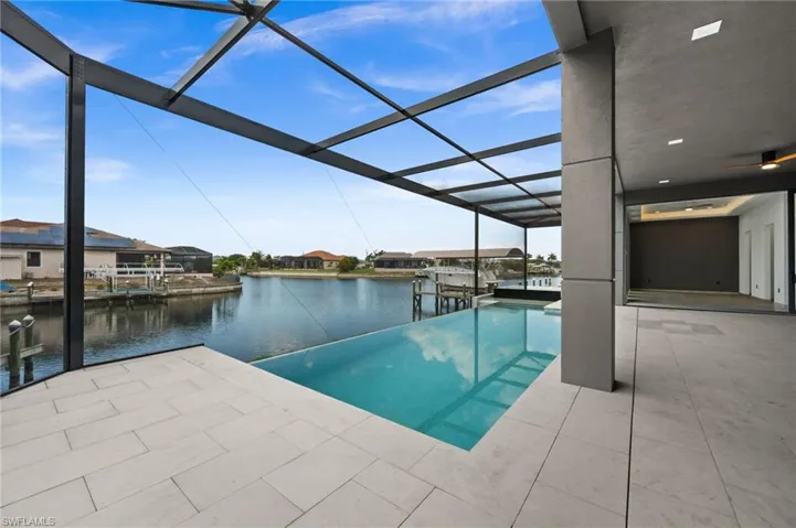 6 Nw 32nd Pl, Cape Coral, Florida 33993