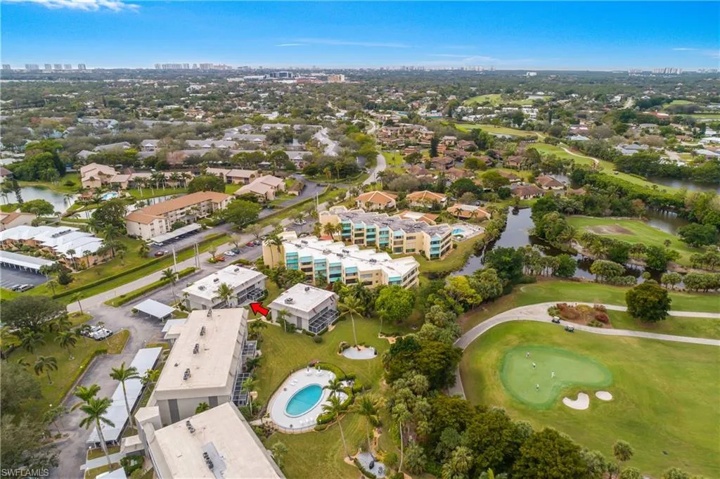 215 Cypress Way E # B2, Naples Fl 34110