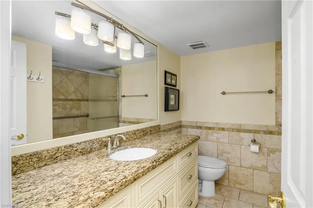 215 Cypress Way E # B2, Naples Fl 34110