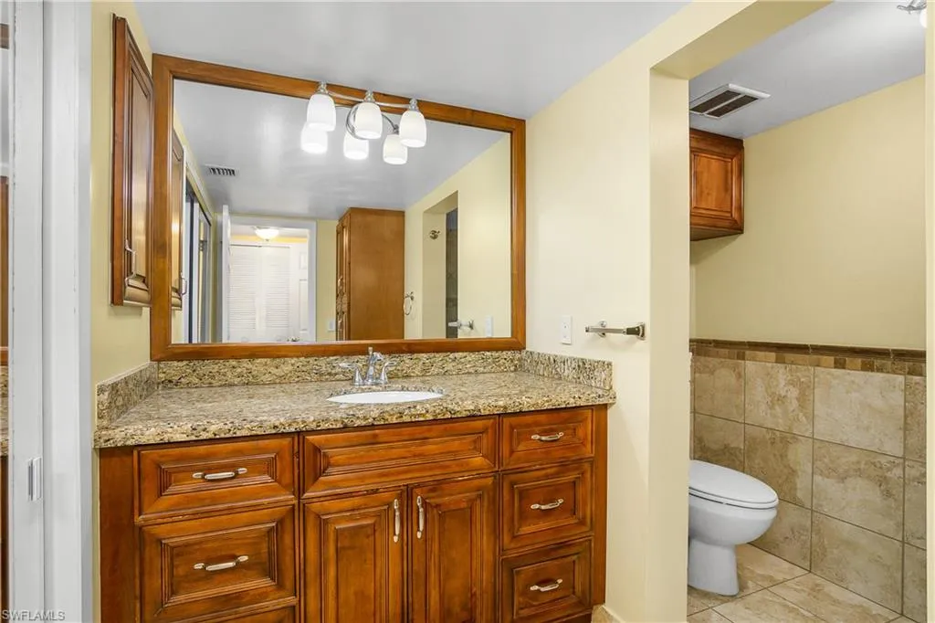 215 Cypress Way E # B2, Naples Fl 34110