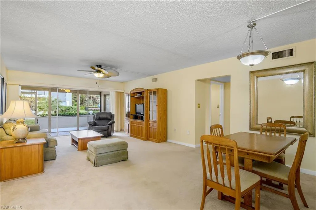 215 Cypress Way E # B2, Naples Fl 34110