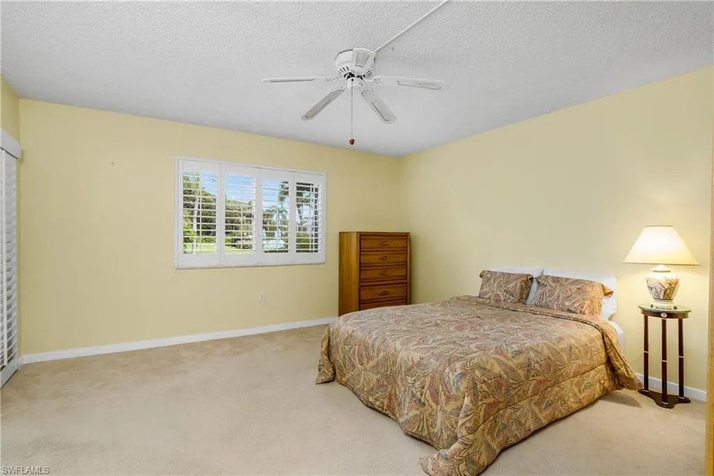 215 Cypress Way E # B2, Naples Fl 34110