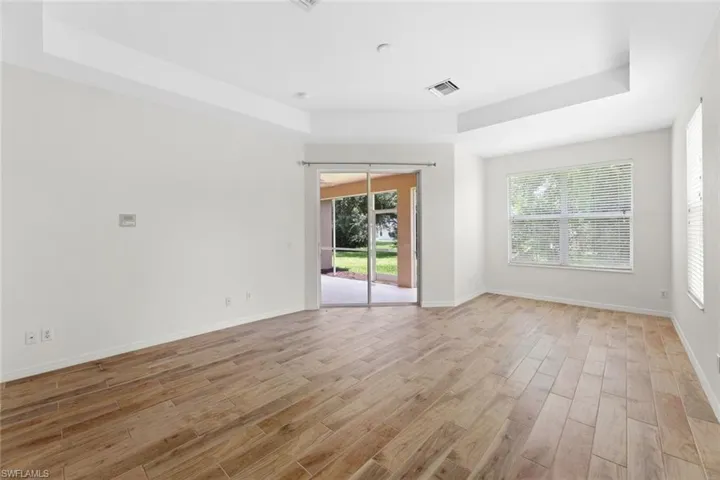 Primary Suite with Trey Ceiling and sitting area