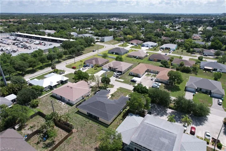 524 Ne 24th Pl, Cape Coral, Florida 33909