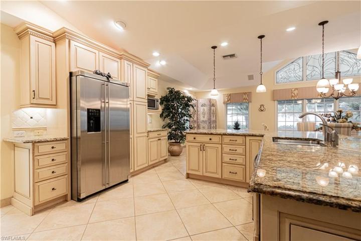 huge kitchen