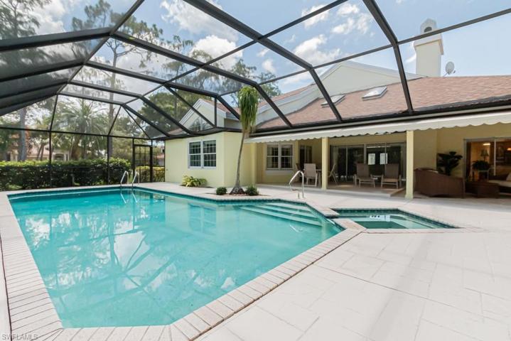 spa /jacuzzi  and pool