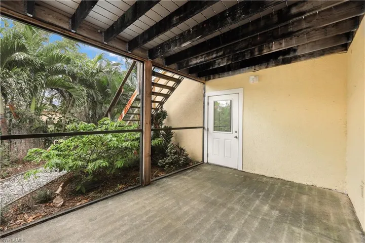 Main level lanai