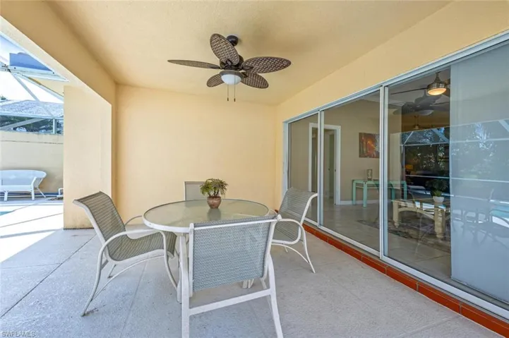 View of patio / terrace with ceiling fan