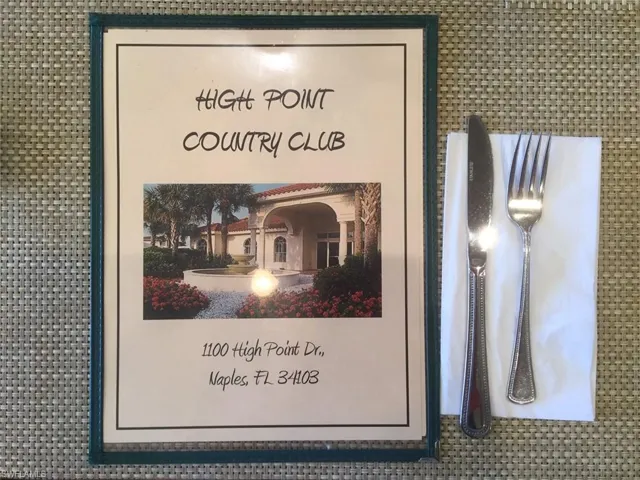 9 High Point Cir N 101, Naples, Florida 34103