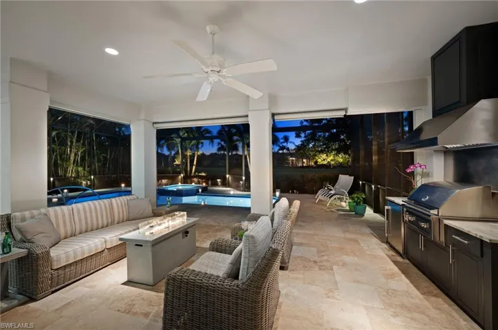 What a great place to discuss the day and your adventures, as you sit around the fire table, enjoying your favorite cocktail.