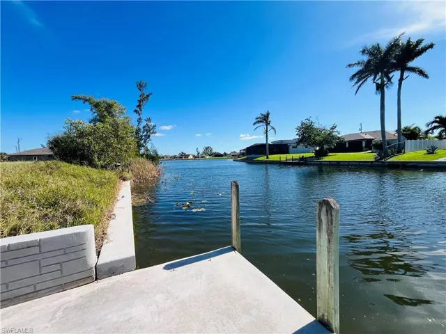 520 Sw 28th St, Cape Coral Fl 33914