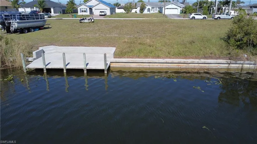 520 Sw 28th St, Cape Coral Fl 33914